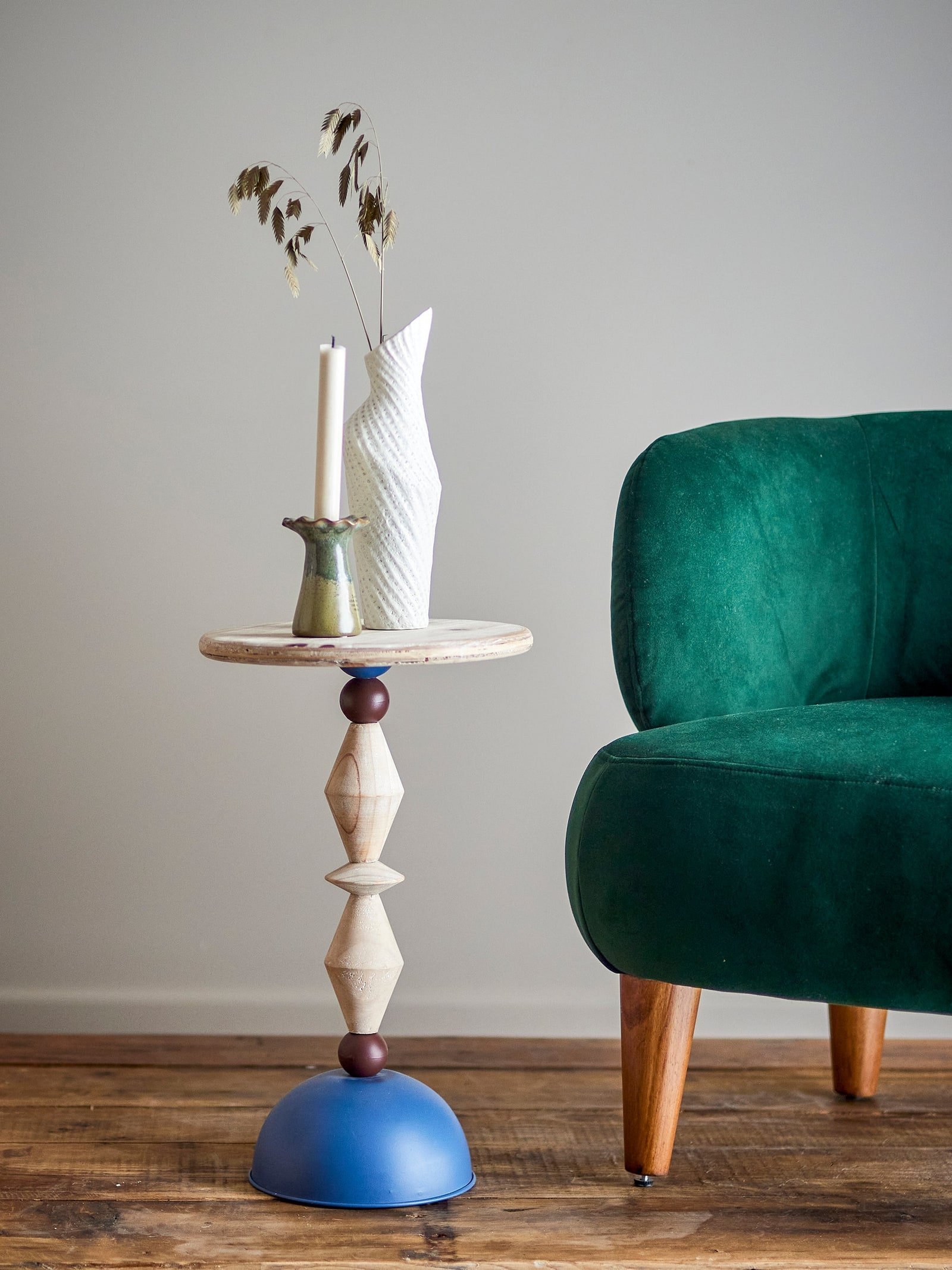 Mannelli Round Side Table, Whitewashed Firwood - Image 2